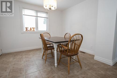 18 Rosedale Pl, Sault Ste. Marie, ON - Indoor Photo Showing Dining Room