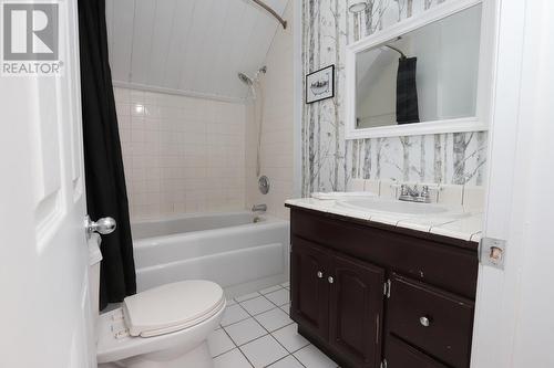 18 Rosedale Pl, Sault Ste. Marie, ON - Indoor Photo Showing Bathroom