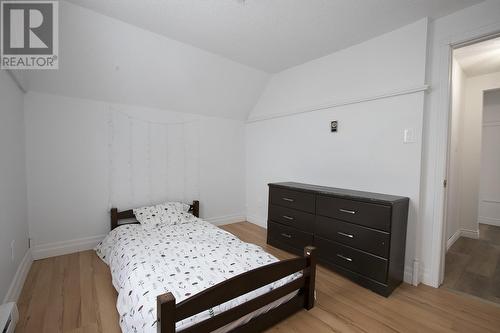 18 Rosedale Pl, Sault Ste. Marie, ON - Indoor Photo Showing Bedroom