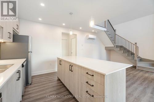 G-Suite - 16 Little Boulevard, Toronto, ON - Indoor Photo Showing Kitchen