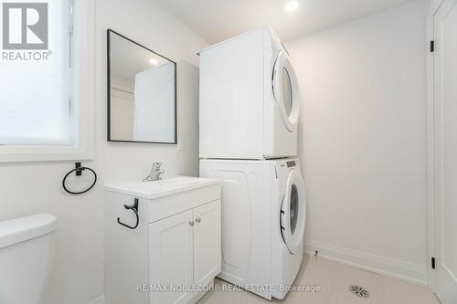 G-Suite - 16 Little Boulevard, Toronto, ON - Indoor Photo Showing Laundry Room