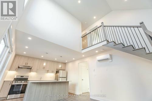 G-Suite - 16 Little Boulevard, Toronto, ON - Indoor Photo Showing Kitchen