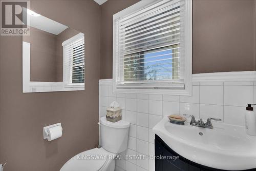 18577 St Andrews Road E, Caledon, ON - Indoor Photo Showing Bathroom