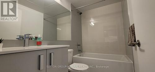 405 - 10 Gibbs Road, Toronto, ON - Indoor Photo Showing Bathroom