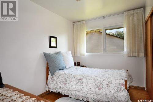 253 25Th Street W, Prince Albert, SK - Indoor Photo Showing Bedroom