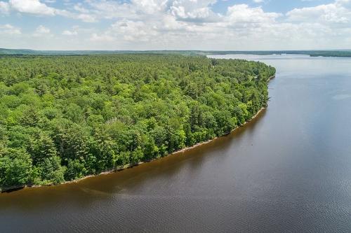 Aerial photo - Ch. Harmony Bay, L'Île-Du-Grand-Calumet, QC 