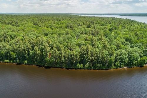 Aerial photo - Ch. Harmony Bay, L'Île-Du-Grand-Calumet, QC 