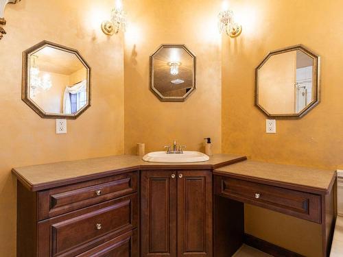 Ensuite bathroom - 23 Ch. Lockhart, Val-Des-Monts, QC - Indoor Photo Showing Bathroom