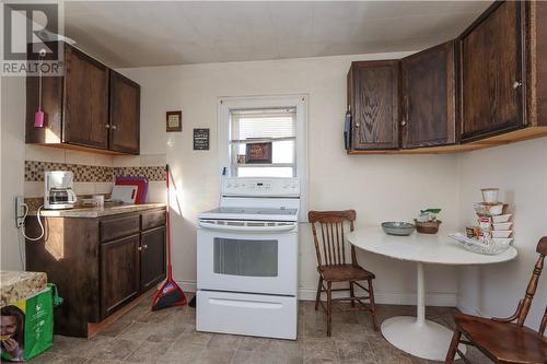 170 Riverside Drive, Sudbury, ON - Indoor Photo Showing Kitchen