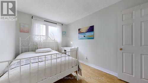 227 Hollyberry Trail, Toronto, ON - Indoor Photo Showing Bedroom