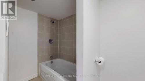 227 Hollyberry Trail, Toronto, ON - Indoor Photo Showing Bathroom