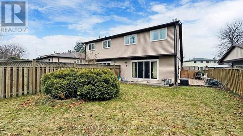 227 Hollyberry Trail, Toronto, ON - Outdoor