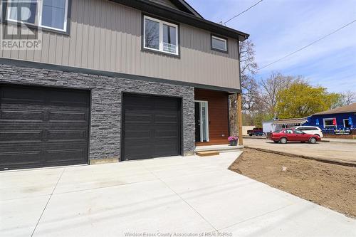 109 King Street East, Chatham, ON - Outdoor With Exterior