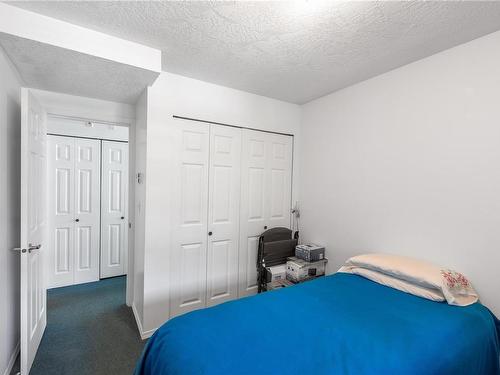 204-3855 11Th Ave, Port Alberni, BC - Indoor Photo Showing Bedroom