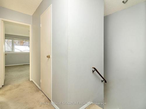 102-4005 Don Mills Rd, Toronto, ON - Indoor Photo Showing Other Room