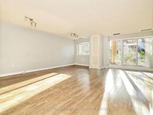 102-4005 Don Mills Rd, Toronto, ON - Indoor