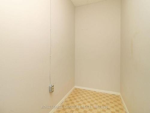 102-4005 Don Mills Rd, Toronto, ON - Indoor Photo Showing Other Room