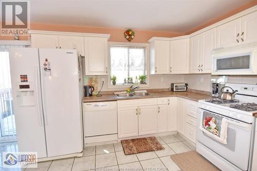 1040 North Talbot, Windsor, ON - Indoor Photo Showing Kitchen With Double Sink