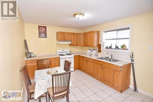 1040 North Talbot, Windsor, ON - Indoor Photo Showing Kitchen With Double Sink