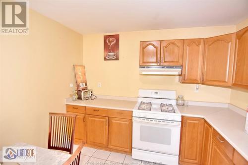 1040 North Talbot, Windsor, ON - Indoor Photo Showing Kitchen