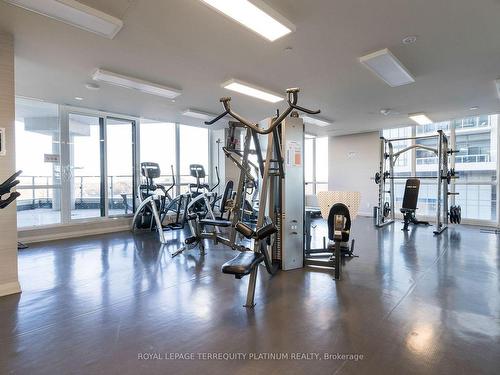 513-60 Annie Craig Dr, Toronto, ON - Indoor Photo Showing Gym Room