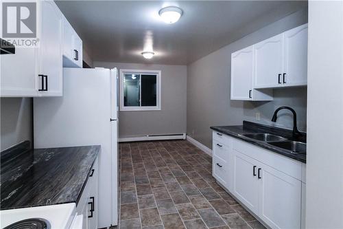 1182 Lorraine Unit# 3, Sudbury, ON - Indoor Photo Showing Kitchen