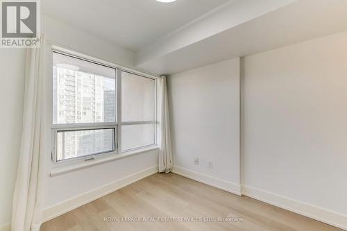 1223 - 38 Joe Shuster Way, Toronto, ON - Indoor Photo Showing Other Room