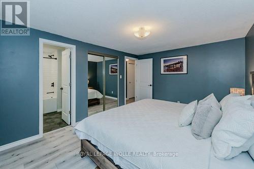 36 Colebrook Court, Kitchener, ON - Indoor Photo Showing Bedroom