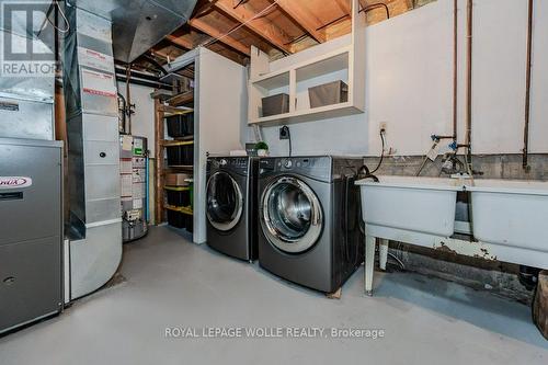 36 Colebrook Court, Kitchener, ON - Indoor Photo Showing Laundry Room