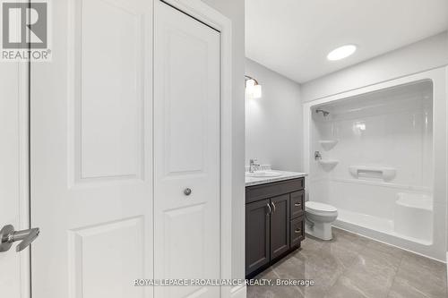 21 Clayton John Avenue, Brighton, ON - Indoor Photo Showing Bathroom