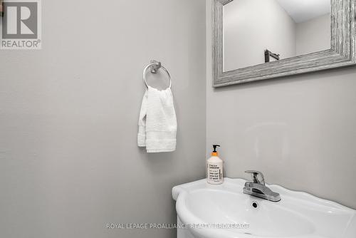 60 Dorland Drive, Greater Napanee, ON - Indoor Photo Showing Bathroom