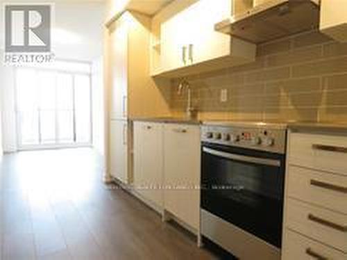 1413 - 125 Redpath Avenue, Toronto, ON - Indoor Photo Showing Kitchen