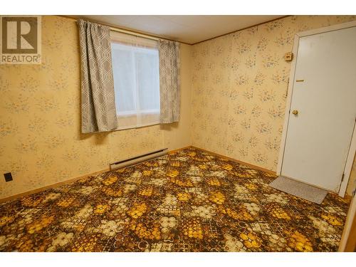 5116 Medeek Avenue, Terrace, BC - Indoor Photo Showing Other Room