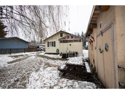 5116 Medeek Avenue, Terrace, BC - Outdoor With Exterior