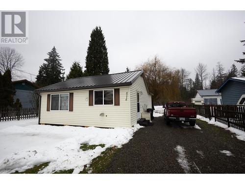 5116 Medeek Avenue, Terrace, BC - Outdoor