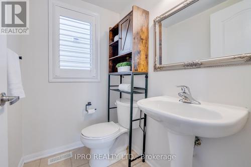 229 Cedric Terrace, Milton, ON - Indoor Photo Showing Bathroom