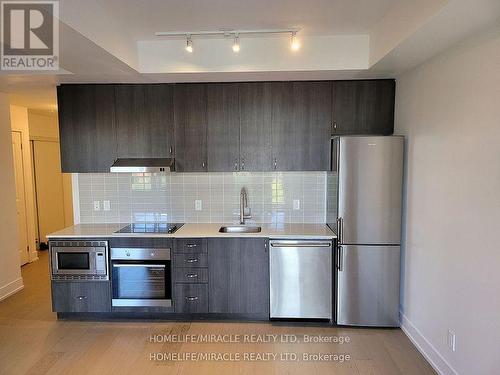 201 - 7 Kenaston Gardens, Toronto, ON - Indoor Photo Showing Kitchen With Upgraded Kitchen