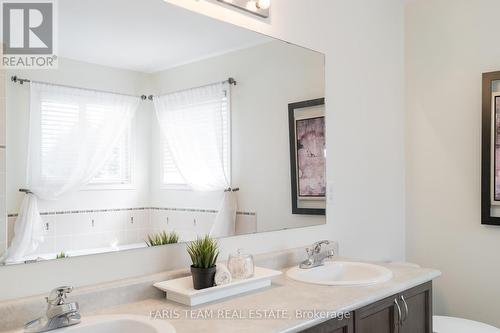 22 Commonwealth Road, Barrie, ON - Indoor Photo Showing Bathroom