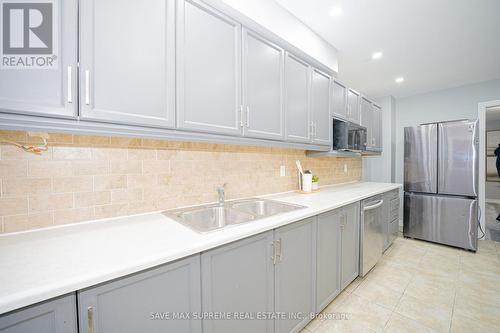 134 Toba Crescent, Brampton, ON - Indoor Photo Showing Kitchen With Double Sink