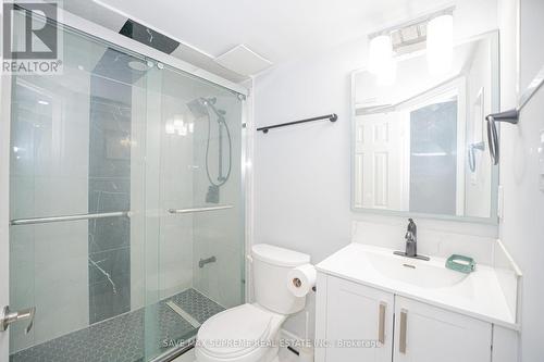 134 Toba Crescent, Brampton, ON - Indoor Photo Showing Bathroom