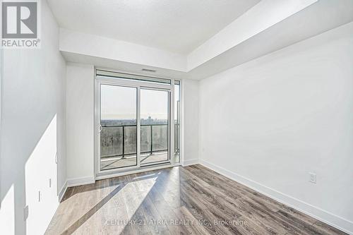 1310 - 202 Burnhamthorpe Road E, Mississauga, ON - Indoor Photo Showing Other Room