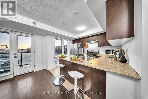 123 - 100 Dufay Road, Brampton, ON - Indoor Photo Showing Kitchen With Upgraded Kitchen