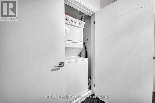 123 - 100 Dufay Road, Brampton, ON - Indoor Photo Showing Laundry Room