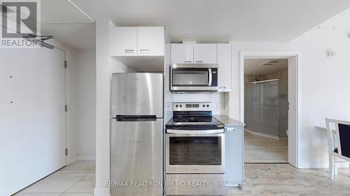 326 - 257 Hemlock Street, Waterloo, ON - Indoor Photo Showing Kitchen