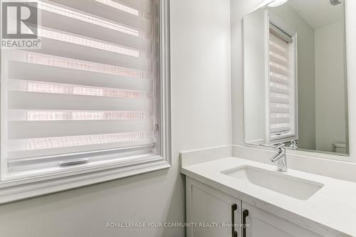 31 Averill Road, Brampton, ON - Indoor Photo Showing Bathroom