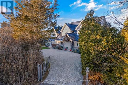 4039 County Rd 13 Road N, Prince Edward County, ON - Outdoor