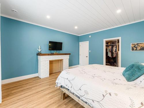 Master bedroom - 124 Rue Des Sittelles, Brigham, QC - Indoor Photo Showing Bedroom