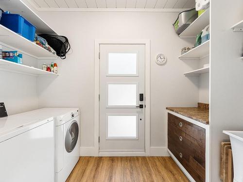 Laundry room - 124 Rue Des Sittelles, Brigham, QC - Indoor Photo Showing Laundry Room