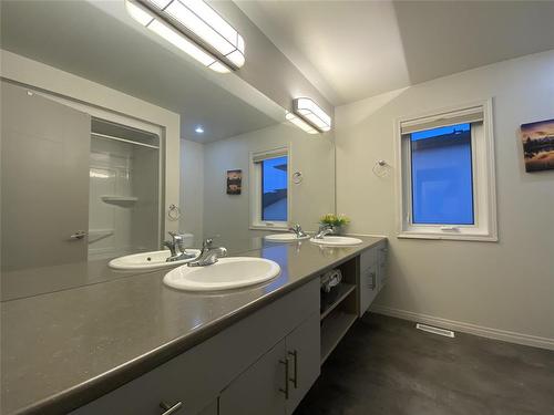 4 Ingstad Way, Brandon, MB - Indoor Photo Showing Bathroom