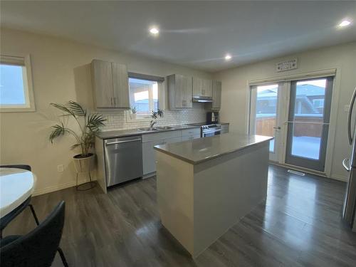 4 Ingstad Way, Brandon, MB - Indoor Photo Showing Kitchen With Double Sink